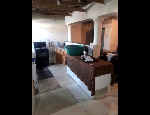 4 BEDROOM HOUSE FOR SALE IN KAGISO